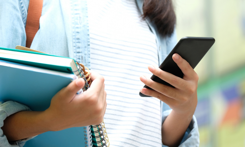 Uso de dispositivos móviles, reto para maestros en las aulas: SEP