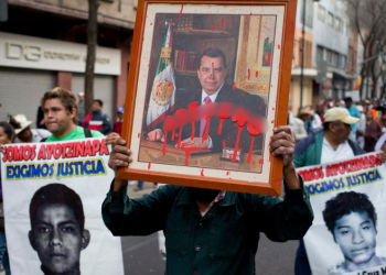 Vinculan a proceso a Ángel Aguirre por caso Ayotzinapa