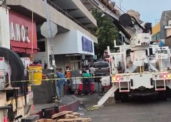 Falla subterránea de CFE deja sin luz al Centro de Hermosillo