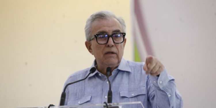 Rocha sólo retornó por el fuero: especialistas