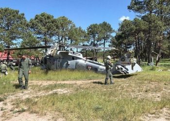 Helicóptero de las Fuerzas Armadas se desploma en Durango
