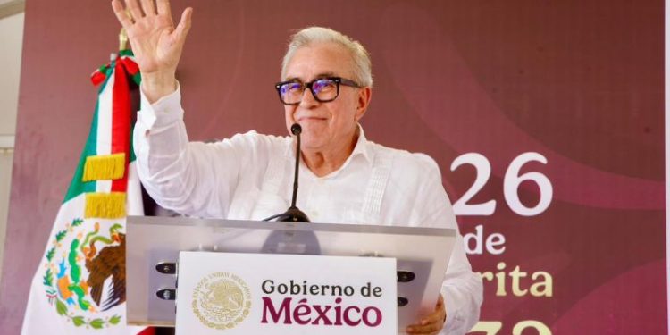 Morena no descarta iniciar proceso para expulsar a Rocha Moya