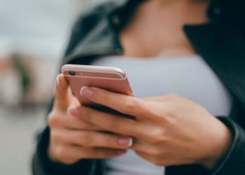 Registro de celulares provoca pérdidas de millones de líneas