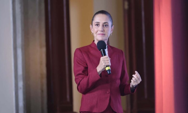 Sheinbaum anuncia aumento de lugares para estudiantes de preparatoria