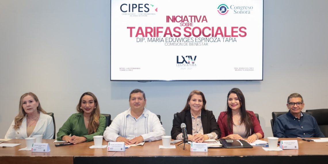 Encabeza diputada Vicky Espinoza tercer foro para fortalecer propuesta de Ley de Tarifa Social