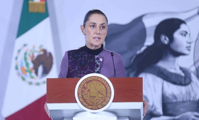 Sheinbaum plantea prohibir doble nacionalidad a gobernadores