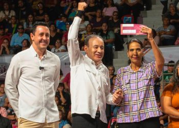Gobernador Durazo respalda economía de familias sonorenses con tercer depósito de Tarjetas de Oportunidades