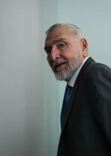 Embajada de EU desmiente supuesta orden de aprehensión contra Adán Augusto López