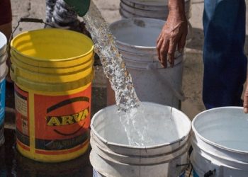 La CEA asegura que seguirá fallando suministro de agua en Hermosillo si AGUAH no atiende fugas y red