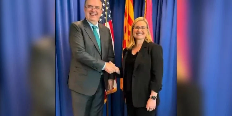 Con firma de convenio, México impulsa su presencia económica en Arizona