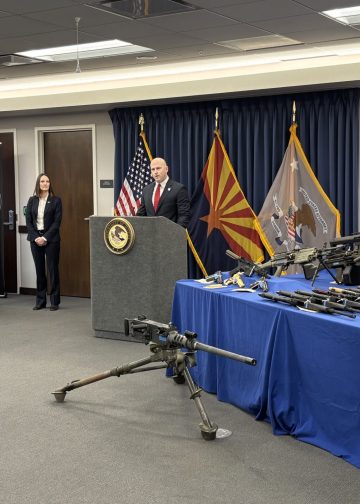 Estados Unidos desmantela red de contrabando de armas para cárteles mexicanos
