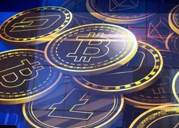 Mueve Trump hilos y dispara al bitcoin