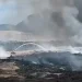 Arrasa fuego con neumáticos en el relleno sanitario