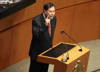 Noroña rompe con Morena por llegada de Higinio Martínez al Senado