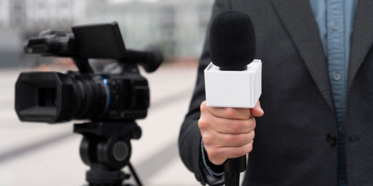 Iglesia ve riesgos en regulación a los medios de comunicación