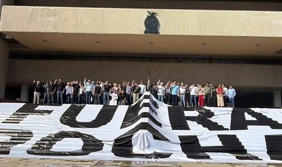 Protestan contra Rocha; exigen plan para Sinaloa