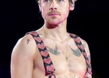 Harry Styles hace guiño a Taylor Swift durante uno de sus conciertos en Nueva York