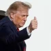 Demandan CNN, MS NOW y Politico a Trump por vetarlos