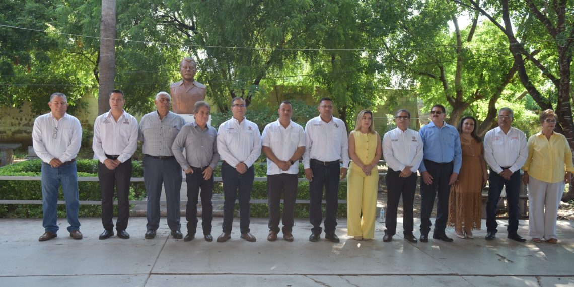 Autoridades municipales y educativas oficializan inicio de clases con ceremonia en la Secundaria 55 en Navojoa