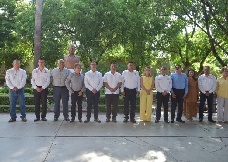 Autoridades municipales y educativas oficializan inicio de clases con ceremonia en la Secundaria 55 en Navojoa
