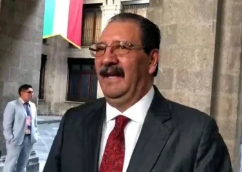 Amaga PT con ruptura y abre puerta a morenistas