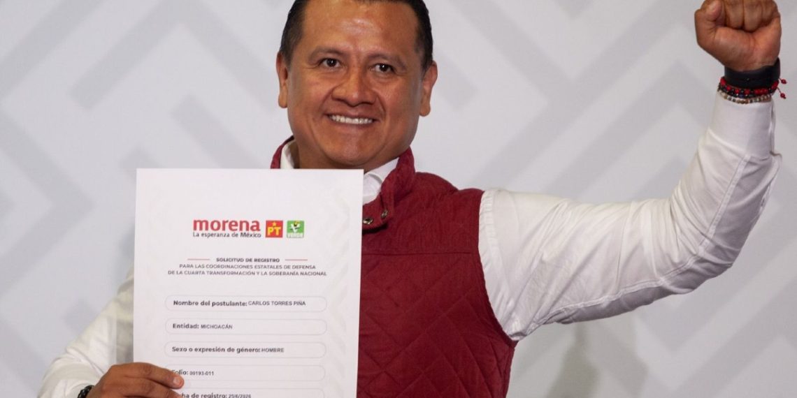 Impulsa Morena a Carlos Torres Piña como abanderado para Michoacán