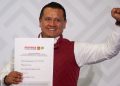 Impulsa Morena a Carlos Torres Piña como abanderado para Michoacán