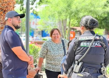 Policía Estatal comparte información preventiva a ciudadanos de Hermosillo
