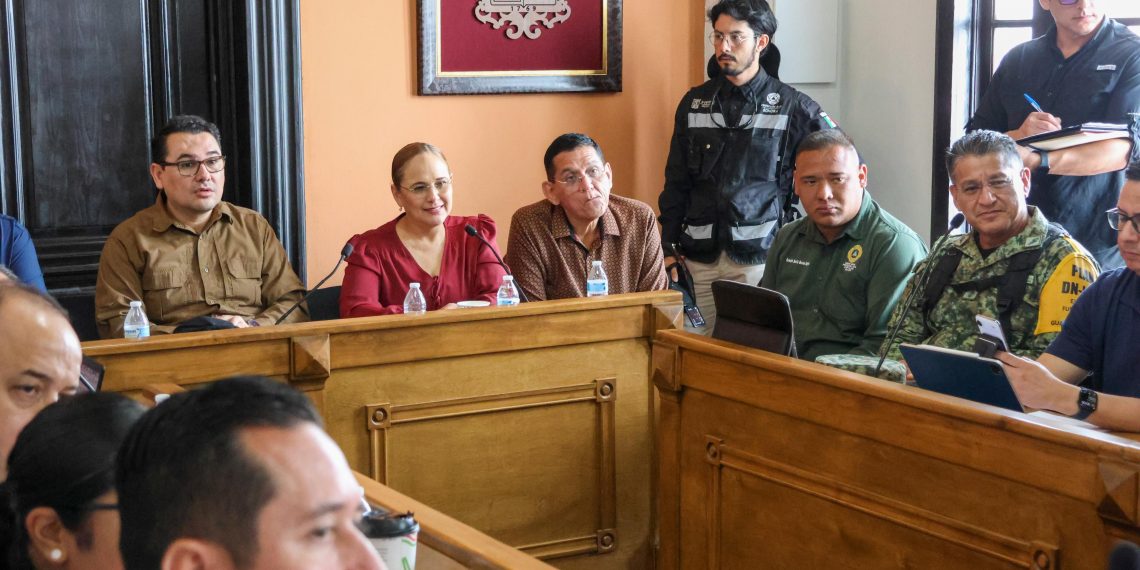 Realizan en Palacio Municipal de Guaymas reunión operativa ante los posibles efectos del ciclón tropical “Polo”