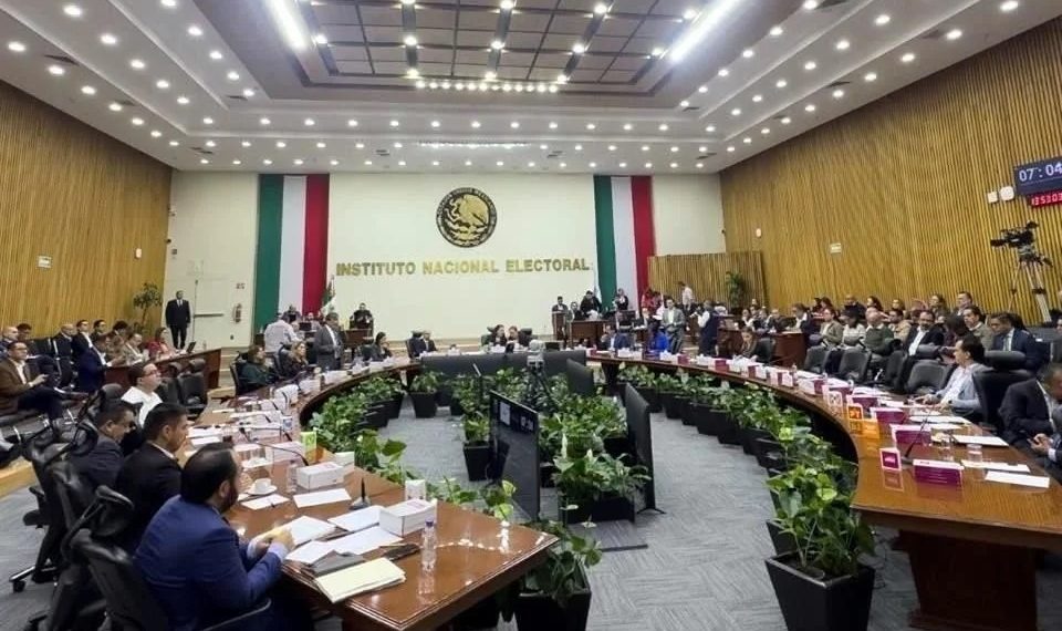 Da INE a partidos hasta enero para definir coaliciones