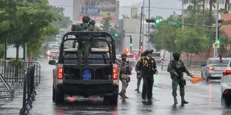 Cancelan desfile cívico militar en Hermosillo por lluvia