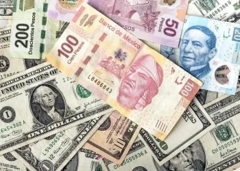 Supera dólar los $18.00 por primera vez desde marzo