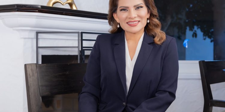 Reconoce Lorenia Valles inversión en salud del gobernador Alfonso Durazo