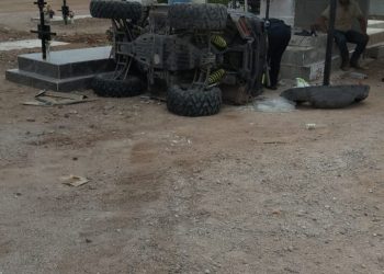 Una mujer falleció y un hombre resultó lesionado en volcadura de cuatrimoto