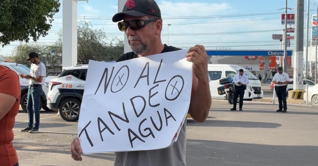 Vecinos del norte de Hermosillo exigen se normalice el abasto de agua
