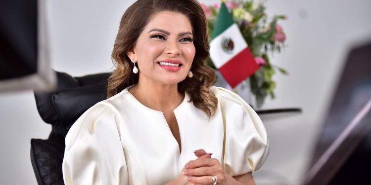 “¡Es tiempo de las niñas”!: Lorenia Valles