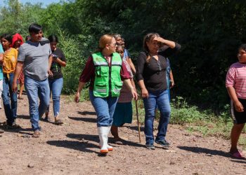 Entrega Karla Córdova apoyos a familias afectadas por “Polo: en comunidades rurales de Guaymas