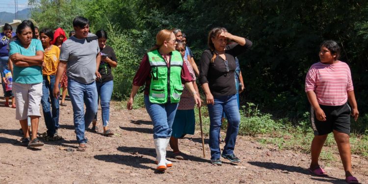 Entrega Karla Córdova apoyos a familias afectadas por “Polo: en comunidades rurales de Guaymas