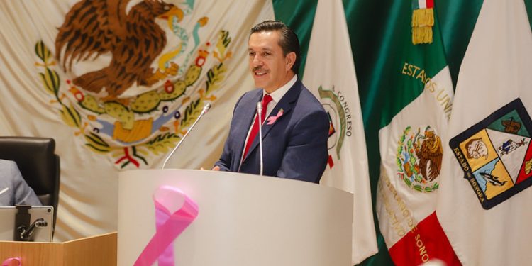 Vamos por escuelas limpias y seguras para la niñez sonorense: David Figueroa