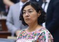Consejera Rita Bell denuncia amenazas del clan Taddei