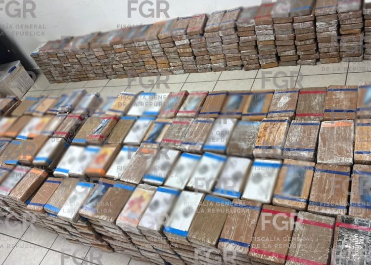 FGR Obtiene vinculación a proceso por transporte de más de una tonelada de cocaína y fentanilo