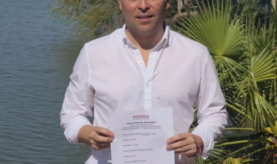 Pepe Guerra presenta su registro para la Coordinación Municipal de Morena en Cajeme