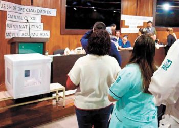 Acepta Sindicato del IMSS derrota