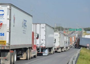 Segob y Canacar acuerdan retiro definitivo de bloqueos