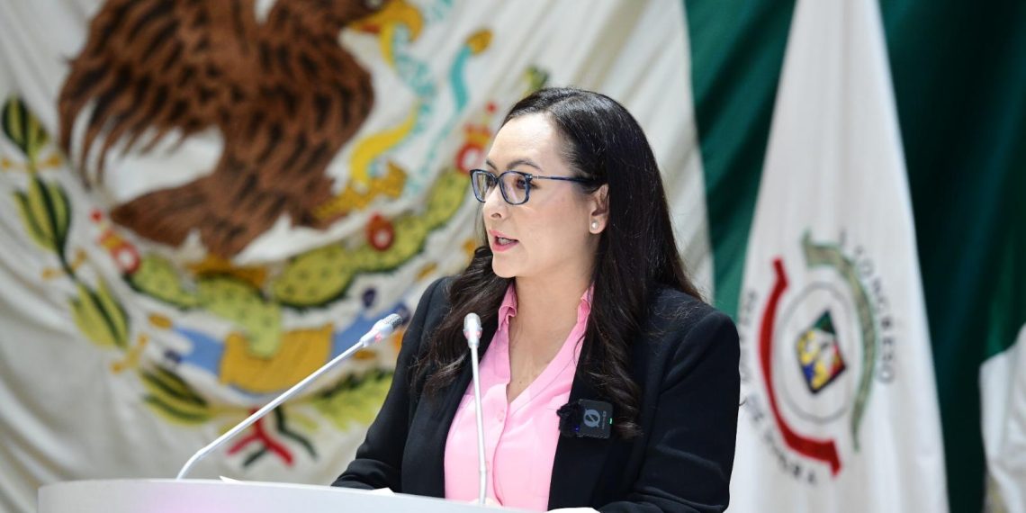 Propone Iris Sánchez incentivo a empresas para abrir más empleo a madres jefas de familia
