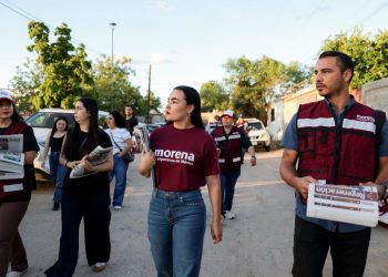 Rebeca Valenzuela recorre la colonia Norberto Ortega y fortalece el diálogo vecinal al norte de Hermosillo