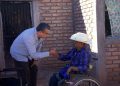 Ramón Flores entrega apoyos de material ortopédico en Pótam y Vícam