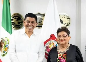 Denuncian a Gobernador de Oaxaca por delincuencia organizada