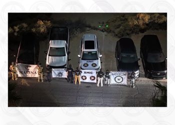 Aseguran 18 vehículos en complejo de lujo Puerto Peñasco; 17 son robados en EUA