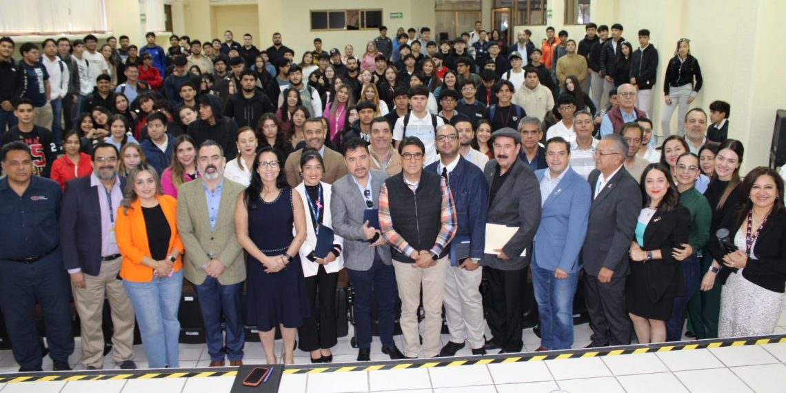 Gobierno de Sonora impulsa el futuro industrial con el Foro Universitario de Manufactura Avanzada: UTNogales